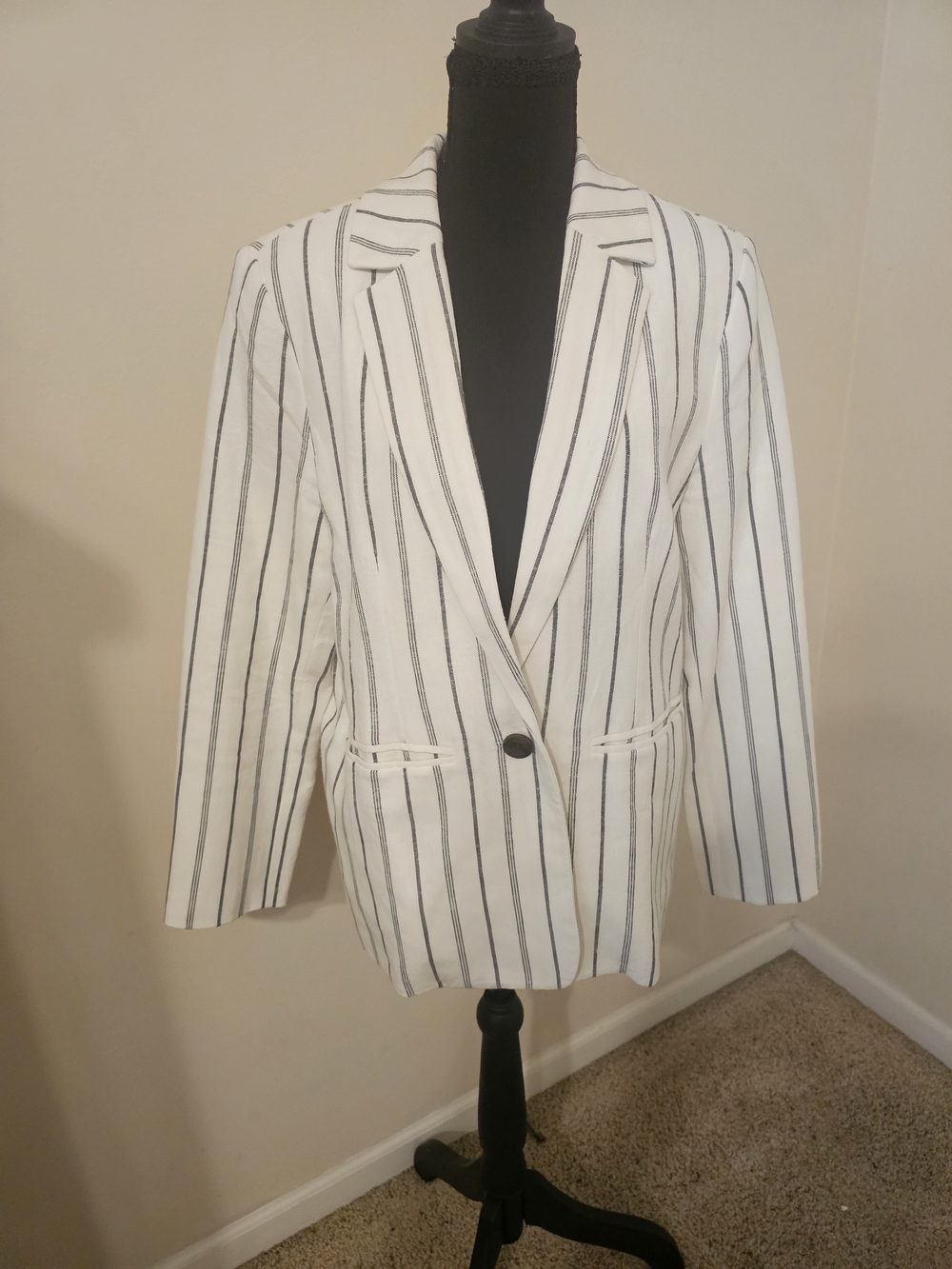 Old Navy White Blazer with Black Pinstripes